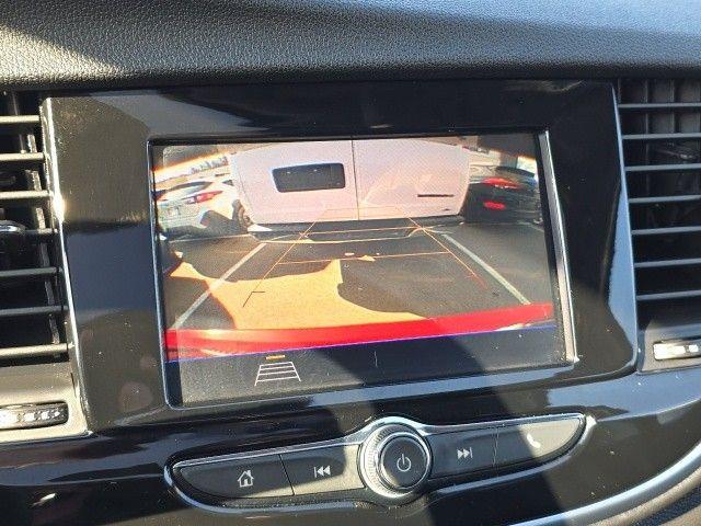 2022 Buick Encore Vehicle Photo in Pleasant Hills, PA 15236