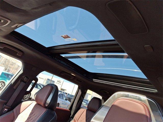 2025 INFINITI QX80 Vehicle Photo in Willow Grove, PA 19090