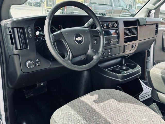 2016 Chevrolet Express Cutaway 3500 Vehicle Photo in MEDINA, OH 44256-9631