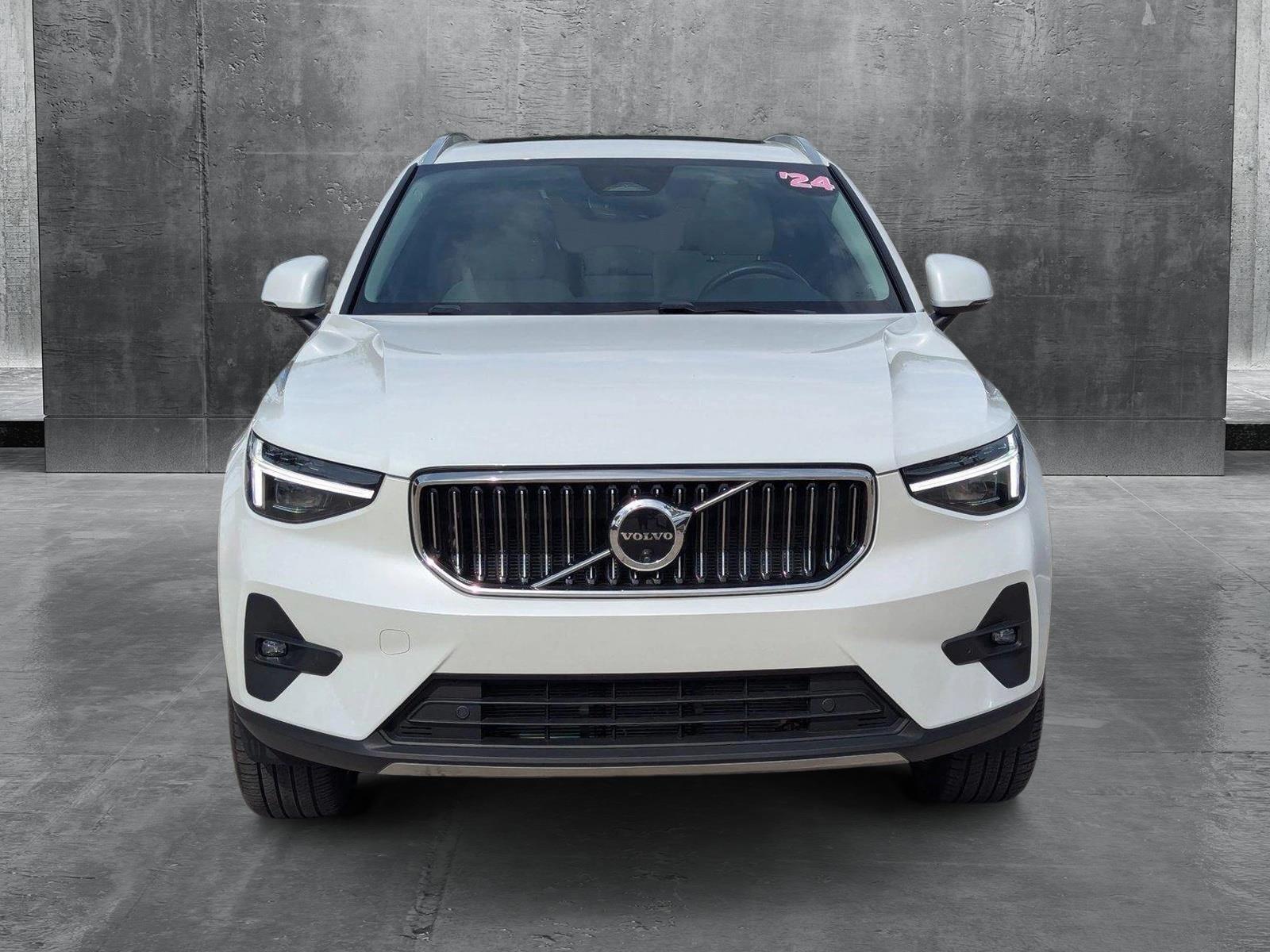2024 Volvo XC40 Vehicle Photo in Pembroke Pines , FL 33027