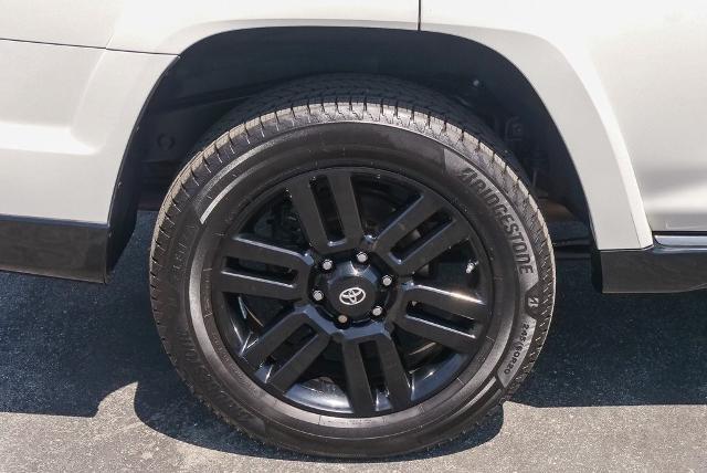 2020 Toyota 4Runner Vehicle Photo in VENTURA, CA 93003-8585