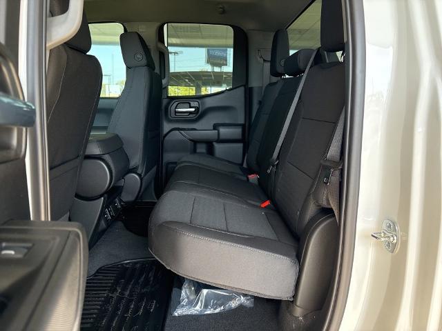 2025 Chevrolet Silverado 1500 Vehicle Photo in MANHATTAN, KS 66502-5036