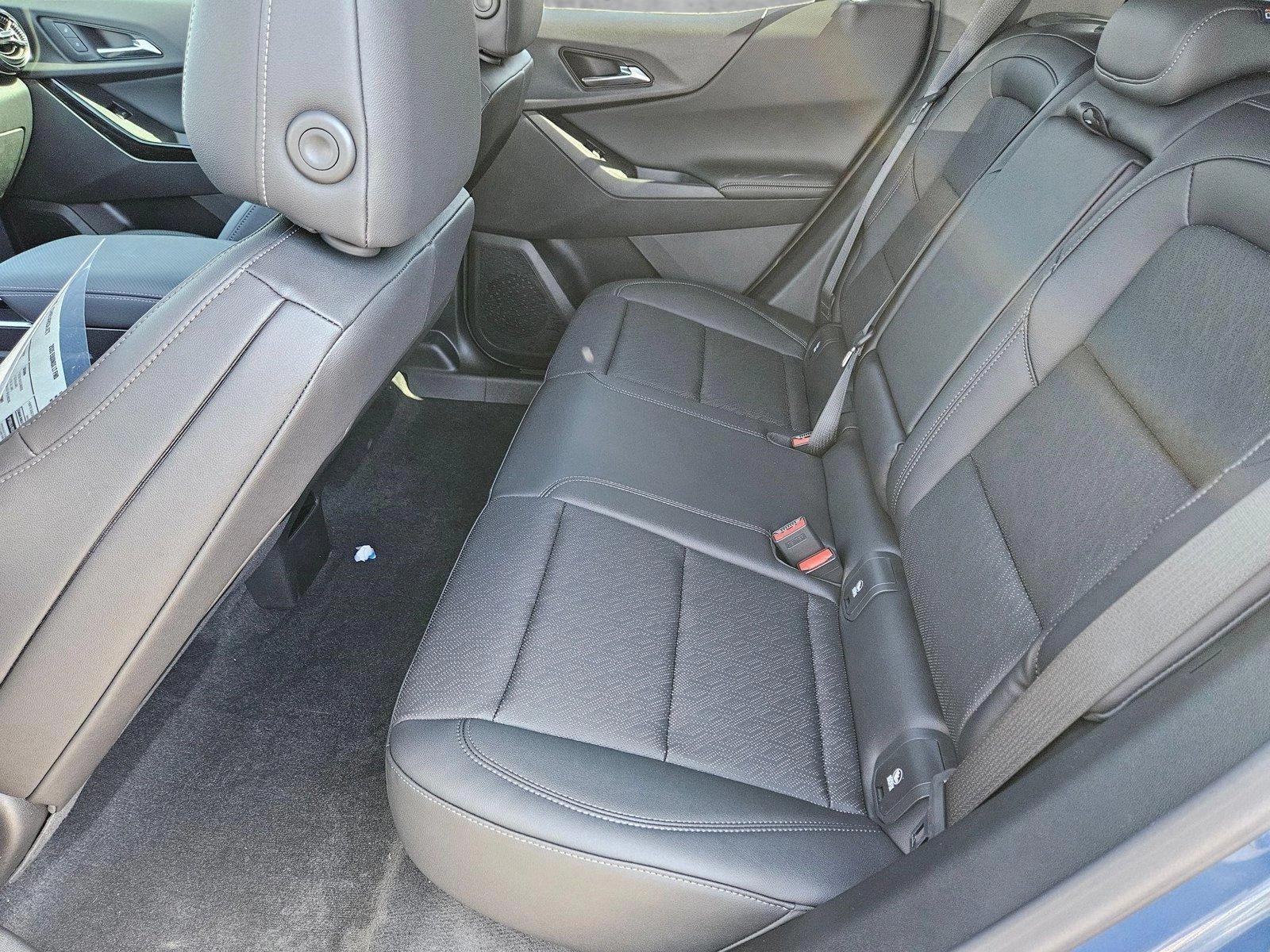 2025 Chevrolet Equinox Vehicle Photo in PEORIA, AZ 85382-3715