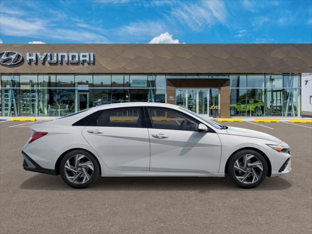 2025 Hyundai ELANTRA Vehicle Photo in Peoria, IL 61615