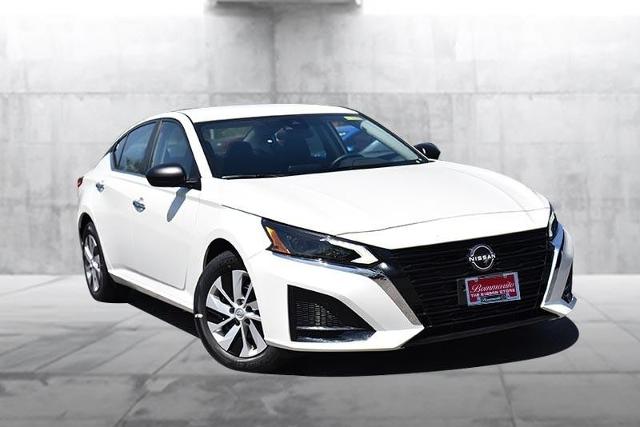2025 Nissan Altima Vehicle Photo in Ballwin, MO 63011
