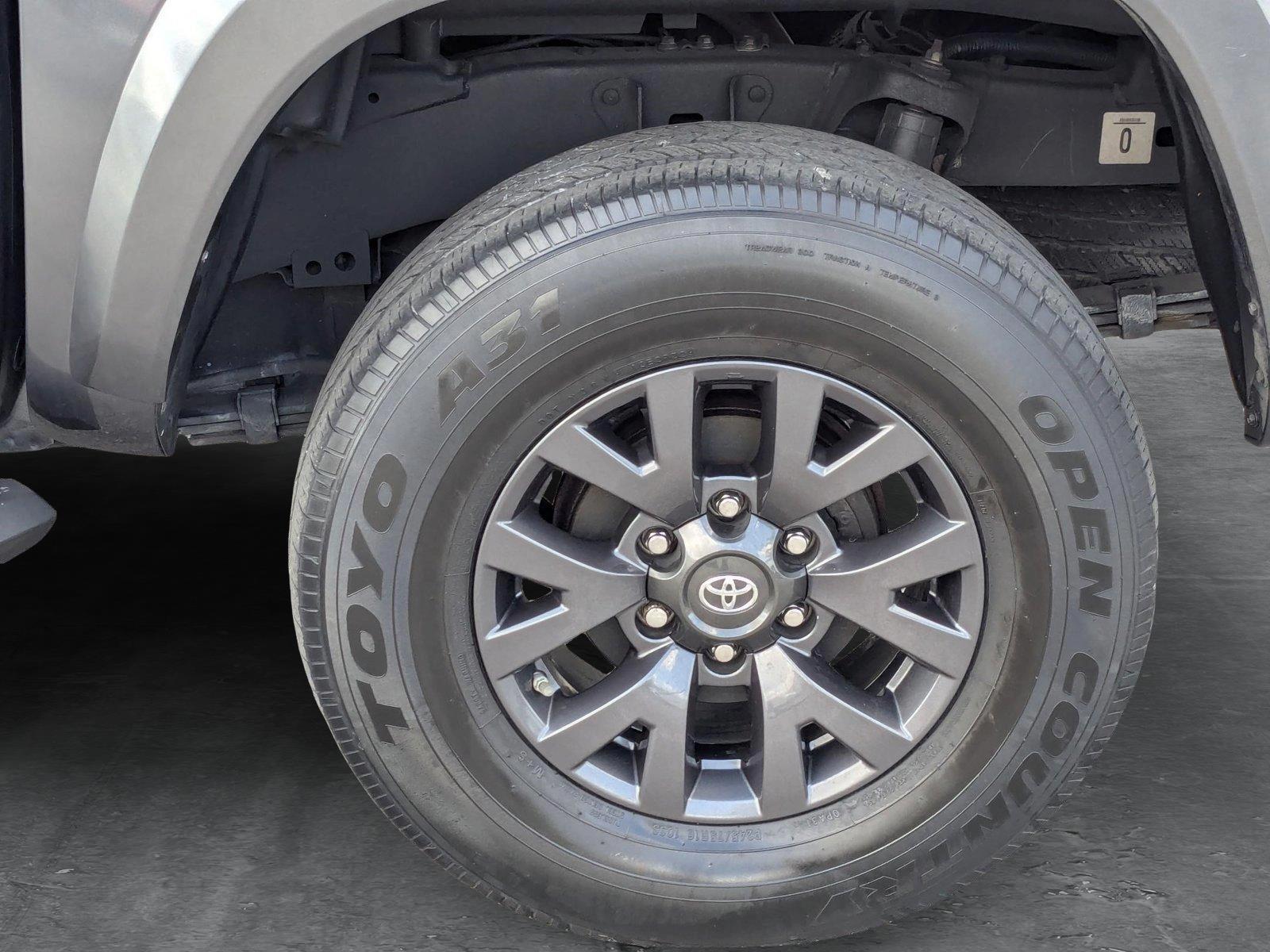 2020 Toyota Tacoma 2WD Vehicle Photo in Miami, FL 33015