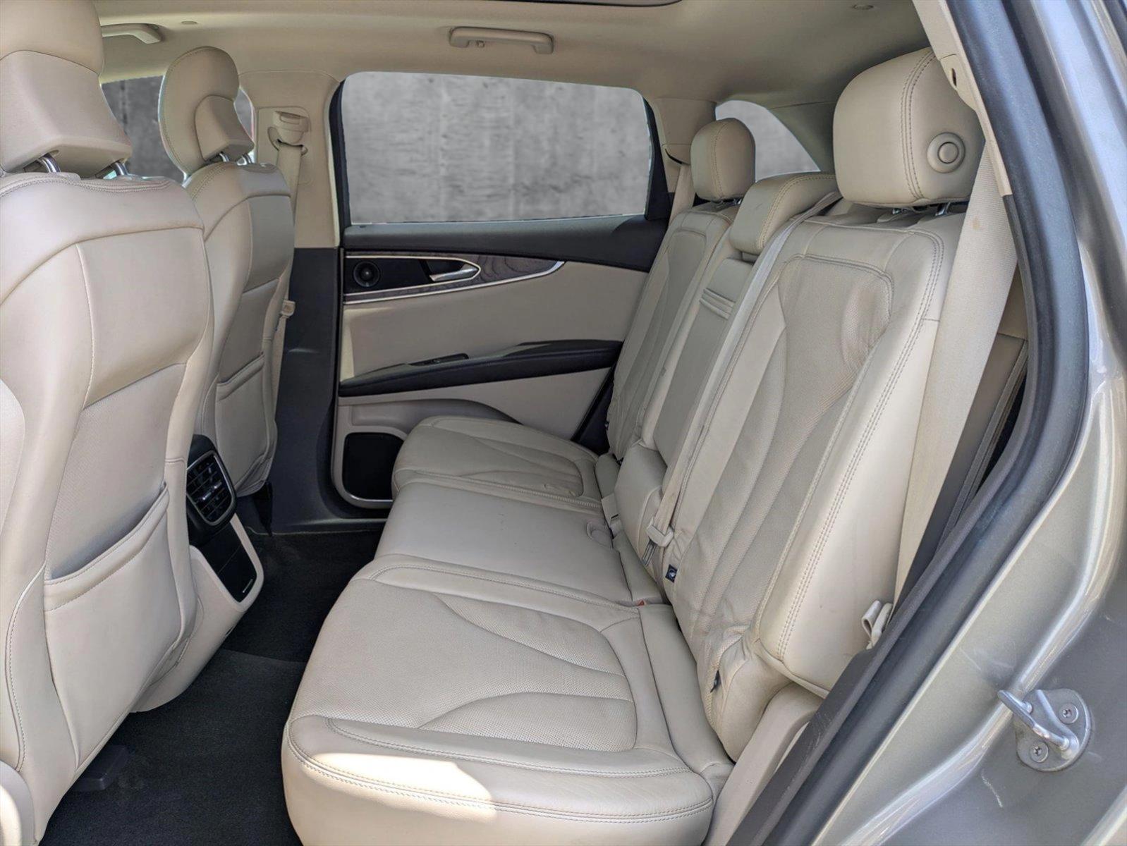 2016 Lincoln MKX Vehicle Photo in Tustin, CA 92782