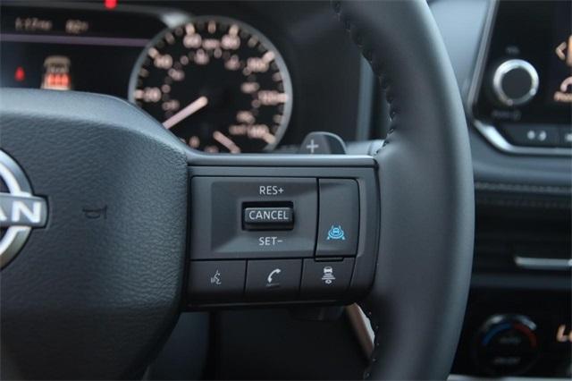 2025 Nissan Rogue Vehicle Photo in Hazelwood, MO 63042