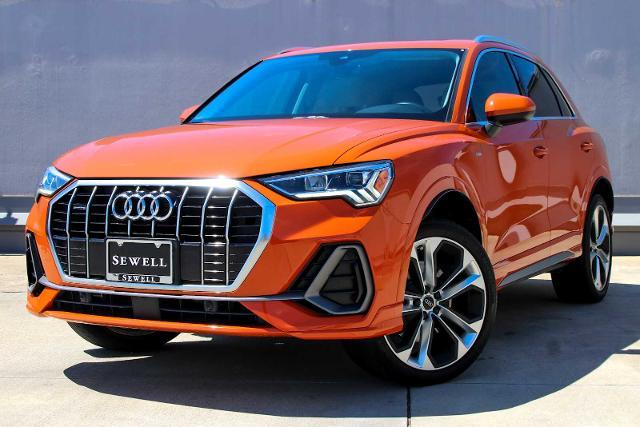 2020 Audi Q3 Vehicle Photo in SUGAR LAND, TX 77478
