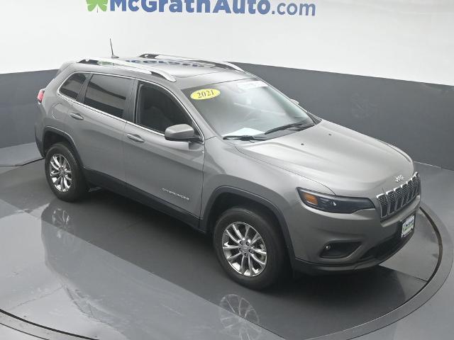 2021 Jeep Cherokee Vehicle Photo in Cedar Rapids, IA 52402