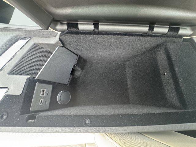 2025 Cadillac CT5 Vehicle Photo in LEOMINSTER, MA 01453-2952