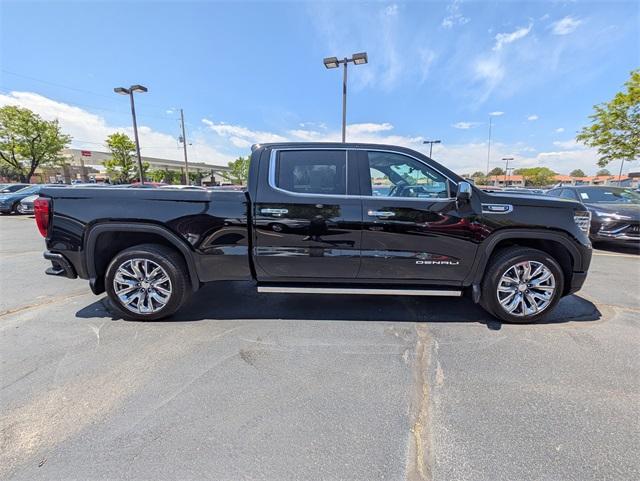 2024 GMC Sierra 1500 Vehicle Photo in AURORA, CO 80012-4011