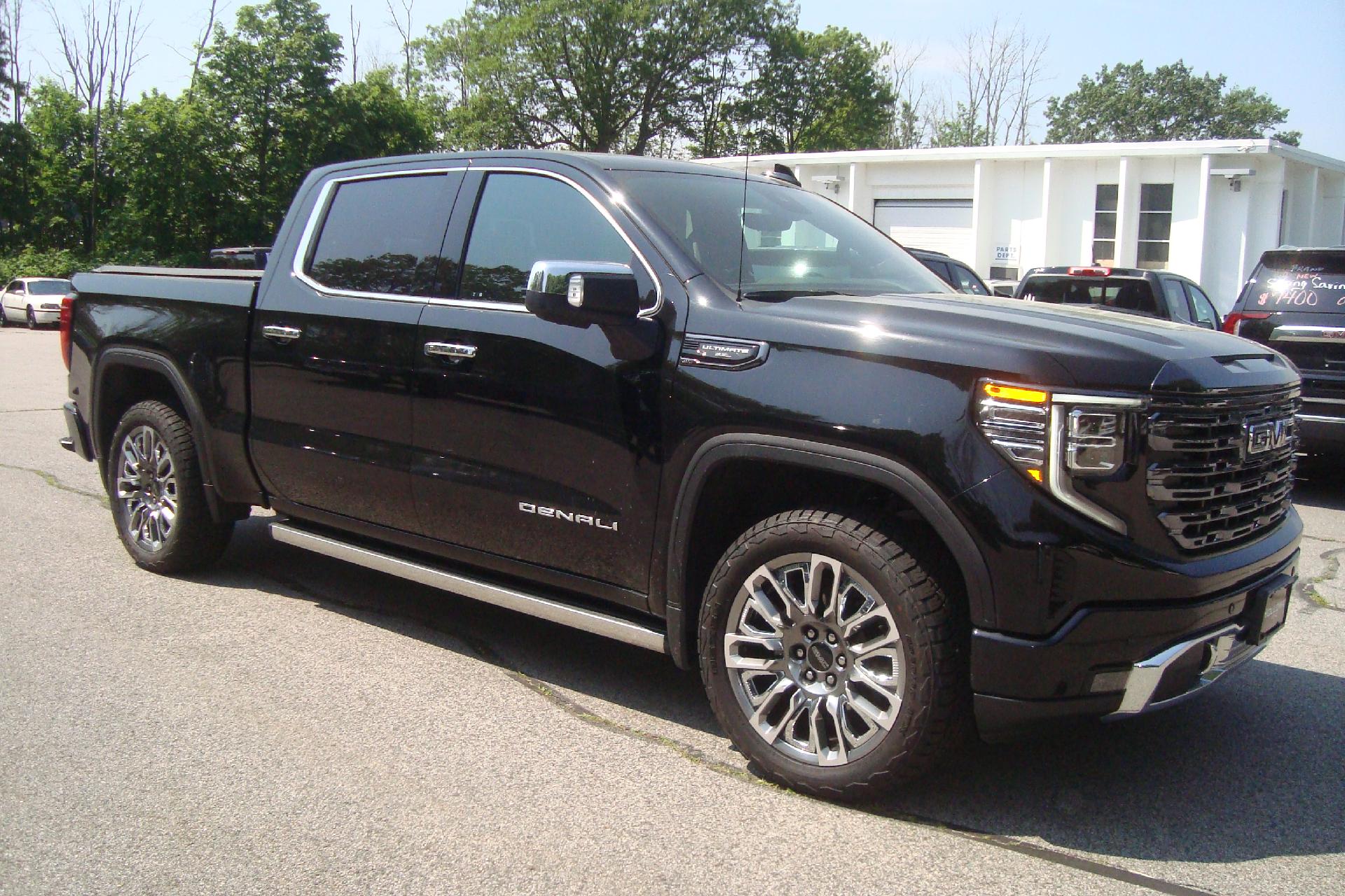 2023 GMC Sierra 1500 Vehicle Photo in PORTSMOUTH, NH 03801-4196