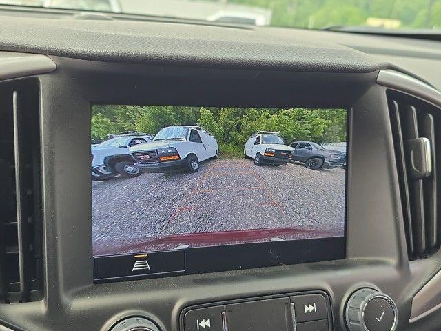 2023 GMC Terrain Vehicle Photo in Pleasant Hills, PA 15236