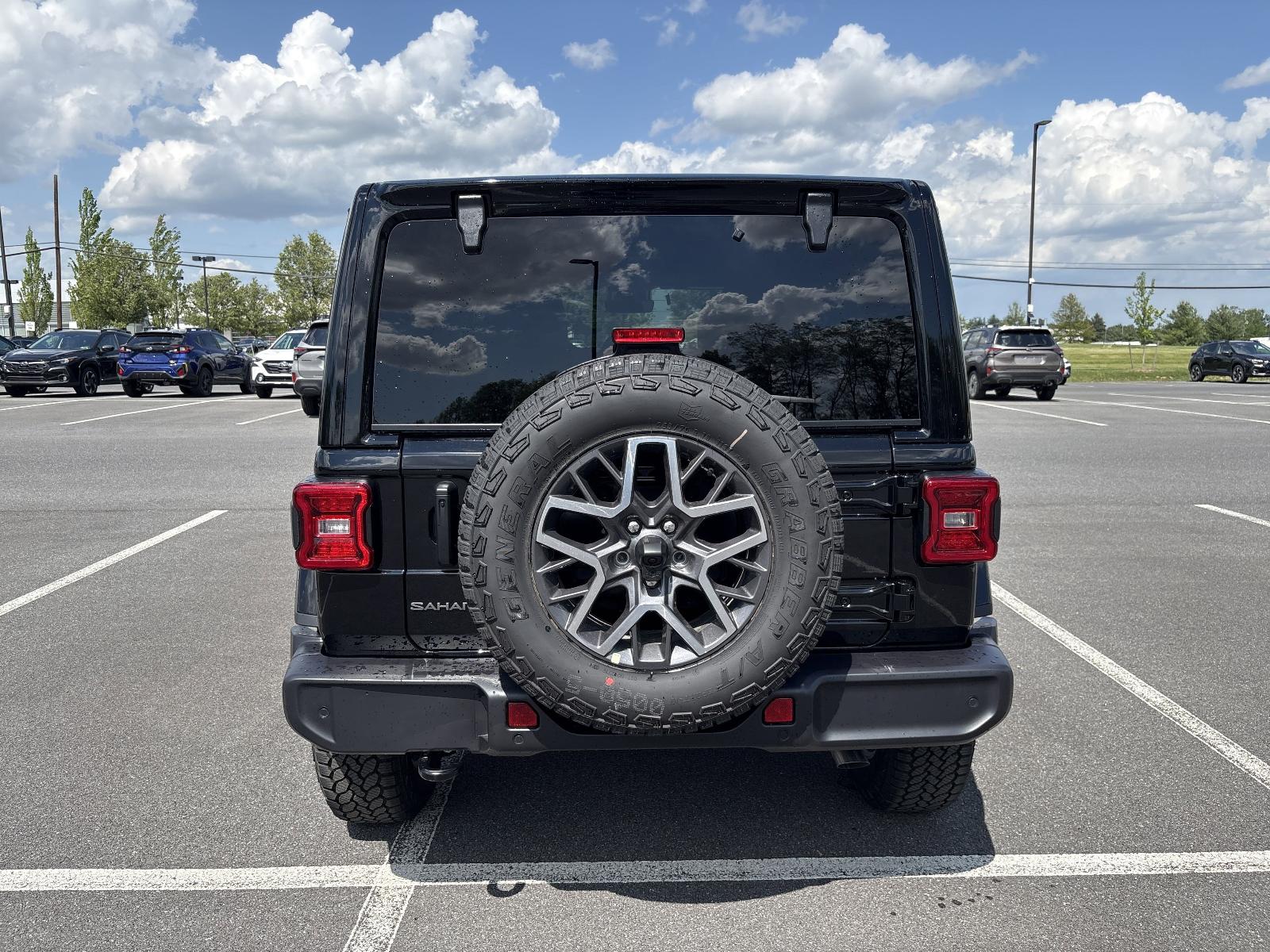 2025 Jeep Wrangler Vehicle Photo in Mechanicsburg, PA 17050-1707