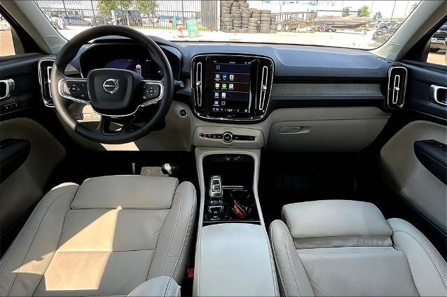 2023 Volvo XC40 Vehicle Photo in Grapevine, TX 76051