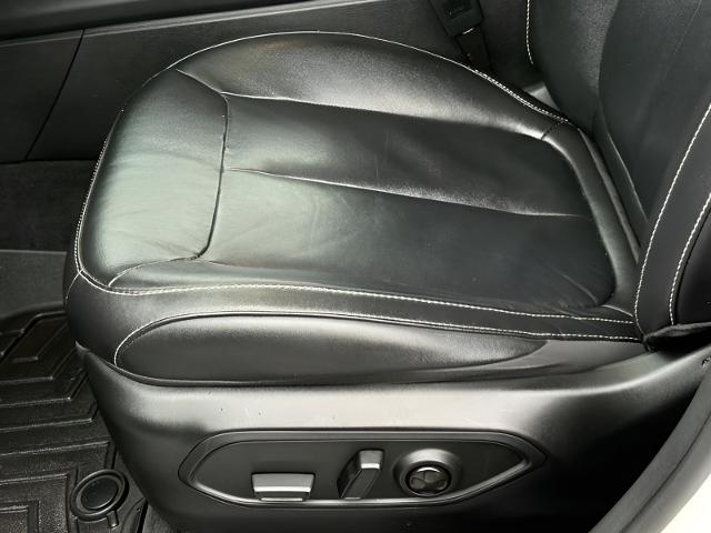 2022 Jeep Grand Cherokee L Vehicle Photo in Kaukauna, WI 54130
