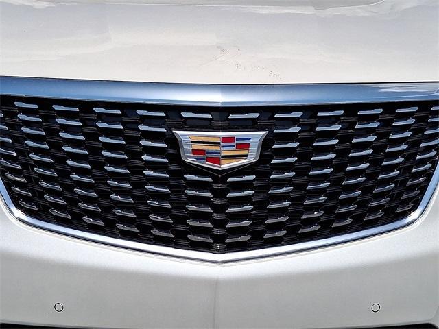 2025 Cadillac XT5 Vehicle Photo in ALLENTOWN, PA 18103-7399