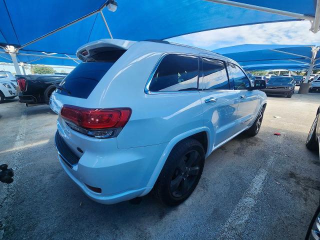 2015 Jeep Grand Cherokee Vehicle Photo in DENTON, TX 76210-9321