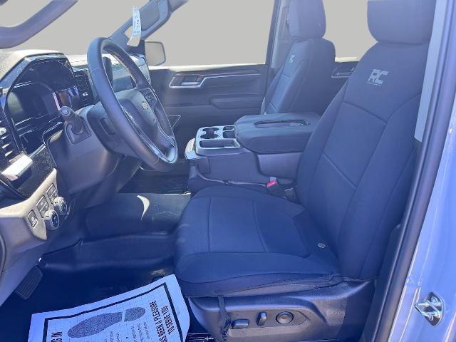2024 Chevrolet Silverado 1500 Vehicle Photo in Oshkosh, WI 54901