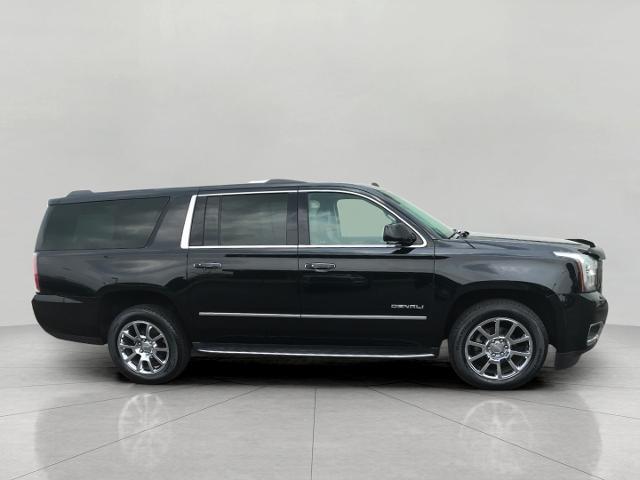 2017 GMC Yukon XL Vehicle Photo in GREEN BAY, WI 54303-3330
