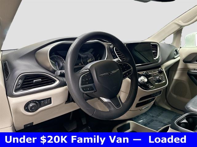 2022 Chrysler Pacifica Vehicle Photo in EVERETT, WA 98203-5662