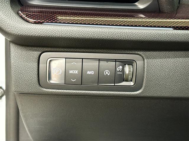 2026 Chevrolet Traverse Vehicle Photo in EVERETT, WA 98203-5662