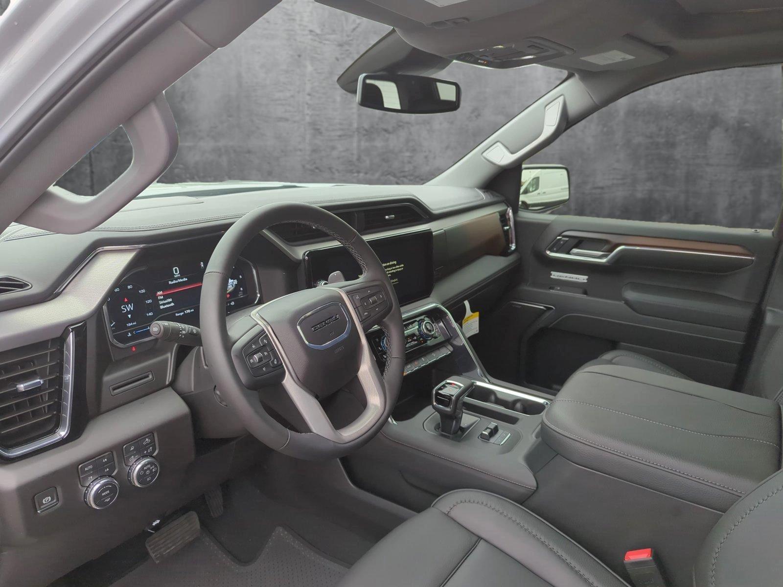 2025 GMC Sierra 1500 Vehicle Photo in MEMPHIS, TN 38115-1503