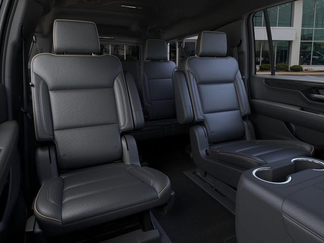 2025 GMC Yukon XL Vehicle Photo in WILLIAMSVILLE, NY 14221-2883