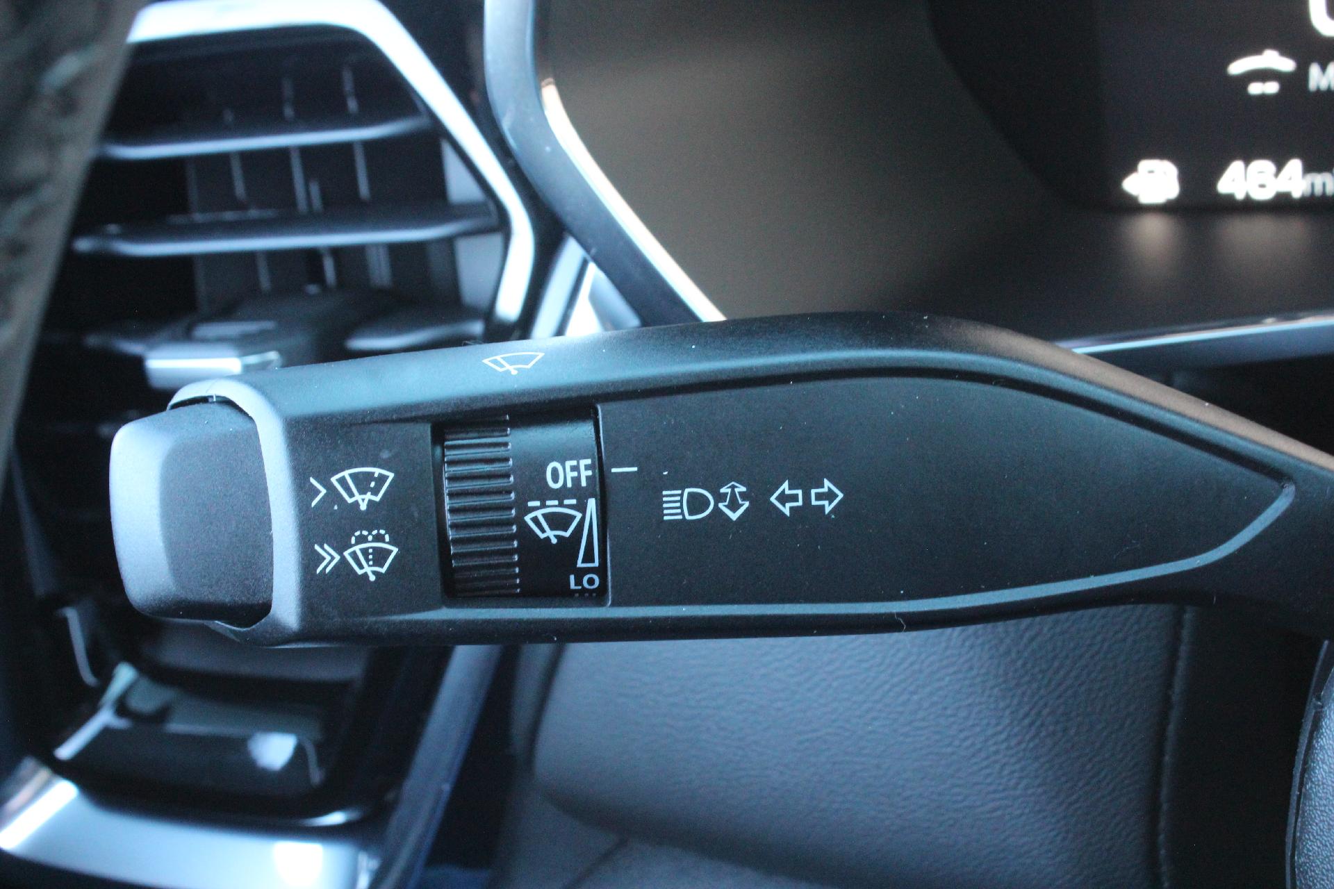 2025 GMC Canyon Vehicle Photo in AURORA, CO 80012-4011