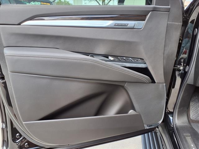 2025 Cadillac Escalade ESV Vehicle Photo in TAMPA, FL 33612-3404