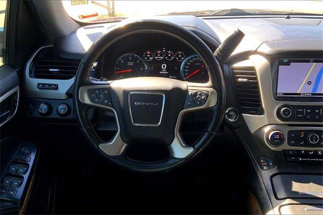 2020 GMC Yukon XL Vehicle Photo in KANSAS CITY, MO 64114-4502