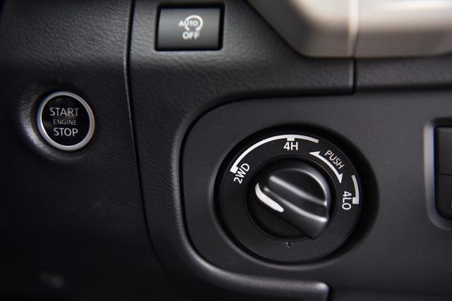 2025 Nissan Frontier Vehicle Photo in Ballwin, MO 63011