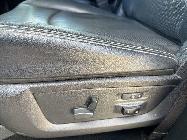 2015 Ram 1500 Vehicle Photo in MEDINA, OH 44256-9631