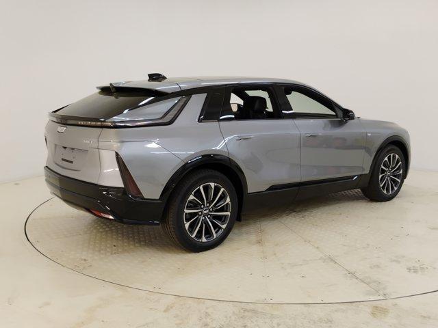 2025 Cadillac LYRIQ Vehicle Photo in PINEVILLE, NC 28134-8495