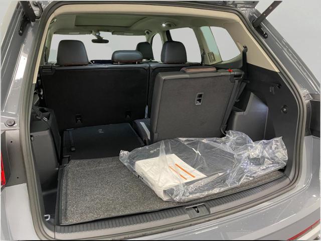 2025 Volkswagen Atlas Vehicle Photo in Appleton, WI 54913