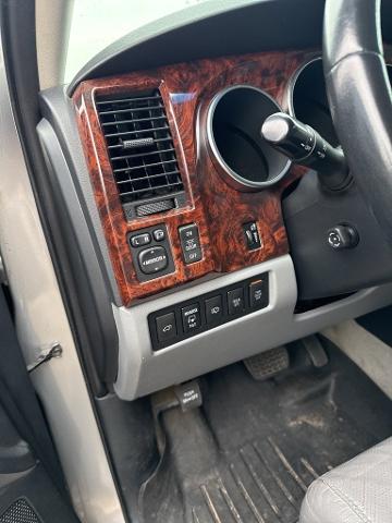 2008 Toyota Sequoia Vehicle Photo in San Antonio, TX 78230