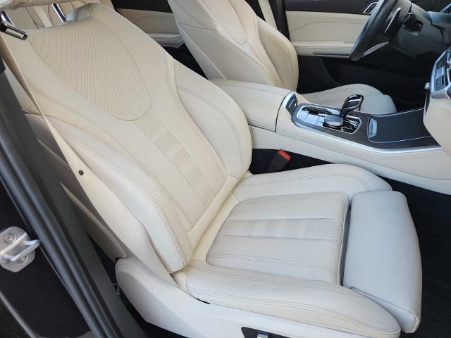 2022 BMW X5 sDrive40i Vehicle Photo in PLANO, TX 75024