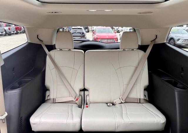 2023 Buick Enclave Vehicle Photo in EFFINGHAM, IL 62401-2832