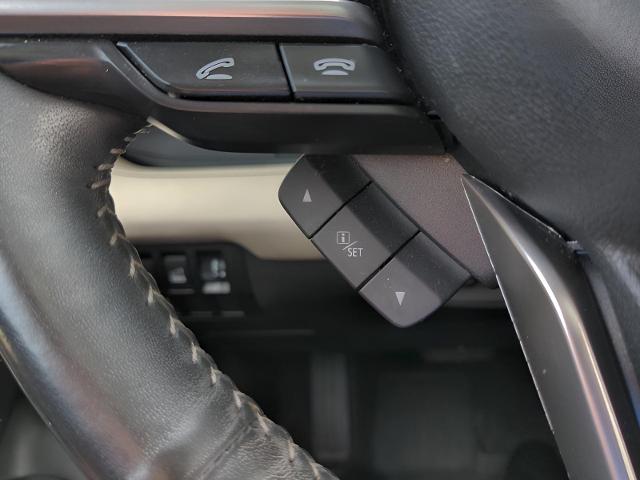 2022 Subaru Ascent Vehicle Photo in Green Bay, WI 54304