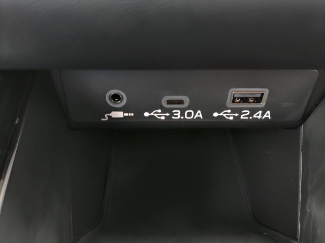 2025 Subaru Outback Vehicle Photo in Green Bay, WI 54304
