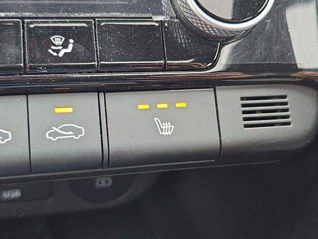 2024 Hyundai ELANTRA Vehicle Photo in Pleasant Hills, PA 15236