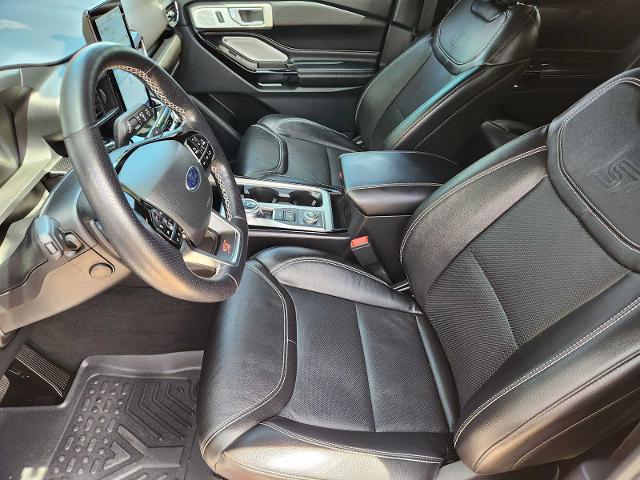 2022 Ford Explorer Vehicle Photo in DENTON, TX 76210-9321