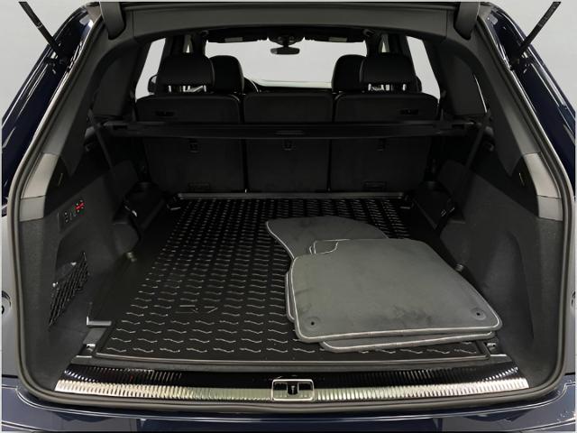 2025 Audi Q7 Vehicle Photo in Appleton, WI 54913