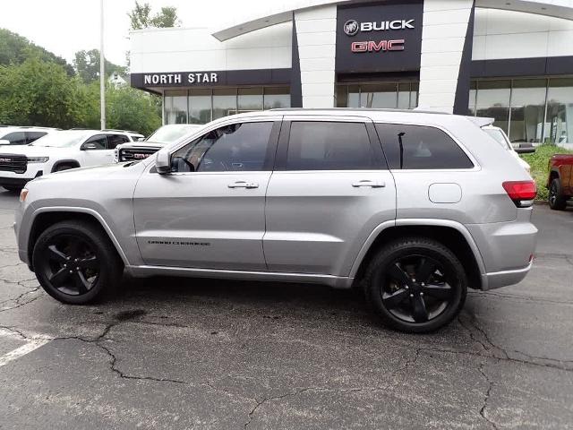 2015 Jeep Grand Cherokee Vehicle Photo in ZELIENOPLE, PA 16063-2910