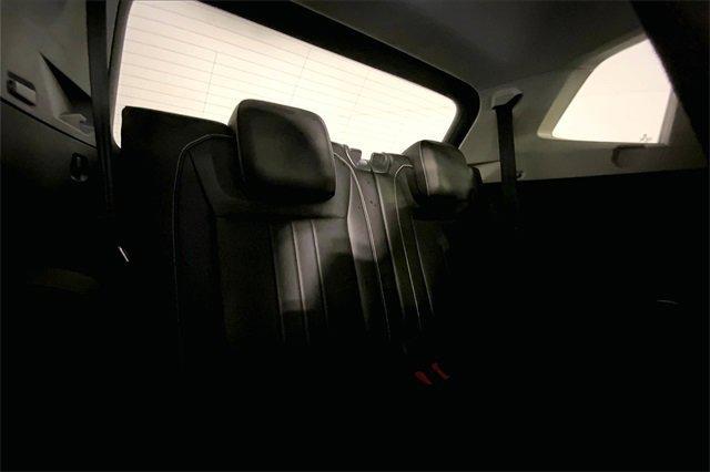 2024 Volkswagen Tiguan Vehicle Photo in KANSAS CITY, MO 64114-4502