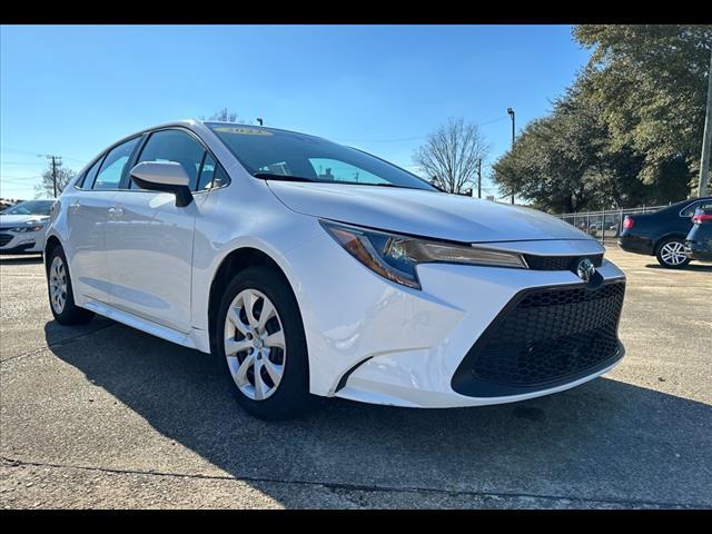 Used 2022 Toyota Corolla LE with VIN 5YFEPMAE9NP356916 for sale in Selma, AL