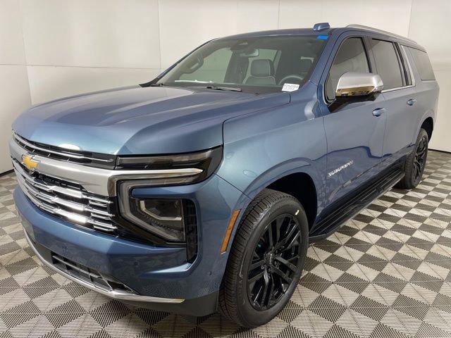 2025 Chevrolet Suburban Vehicle Photo in PHOENIX, AZ 85014-3381