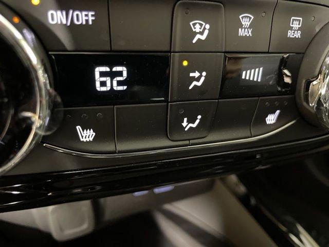 2025 Chevrolet Trax Vehicle Photo in PHOENIX, AZ 85014-3381