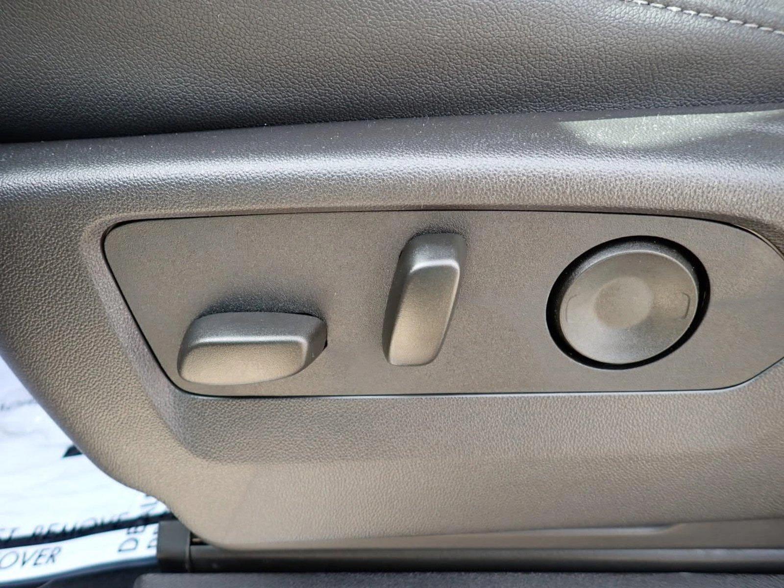 2024 Chevrolet Silverado 1500 Vehicle Photo in DENVER, CO 80221-3610